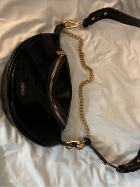 Black leather Crossbody Belt Bag with Gold Chain
